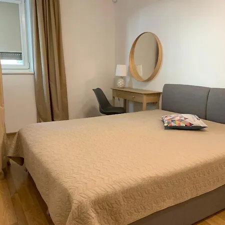 Bangu Apartamentas Su Terasa Apartment